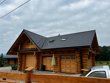 Detail realizace taškové střechy
